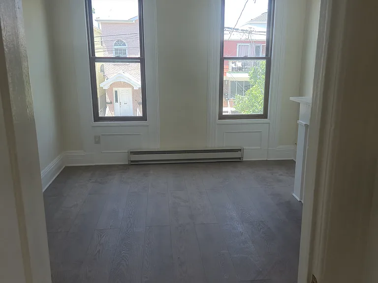 338 New York Ave #2L — Photo 9