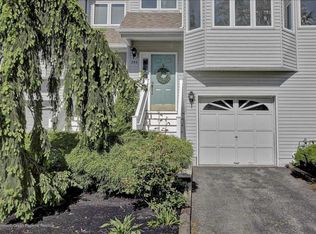 394 Begonia Ct #39F4, Toms River, NJ