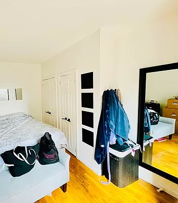 4th image of 305 E 95th St APT 6A