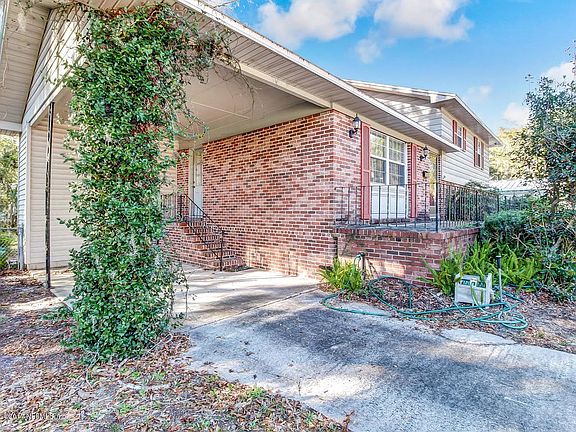 4514 Charles Bennett Dr-MLS_Size-006-14-