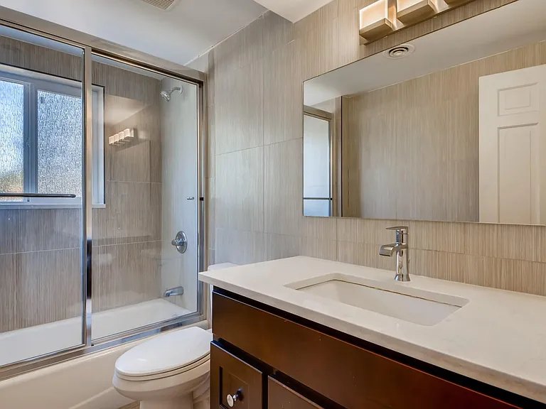 900 S Harrison St #1 — Photo 13