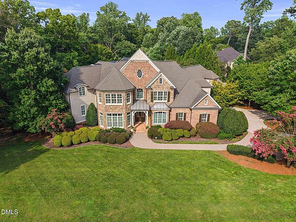 2nd image of 1024 Stradshire Dr