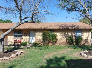 704 Mildred St, Burnet, TX 78611