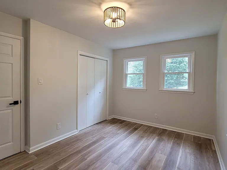 4961 US Highway 220 — Photo 13
