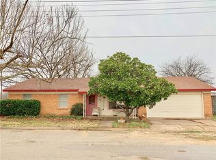 315 Robert Ave, Breckenridge, TX 76424