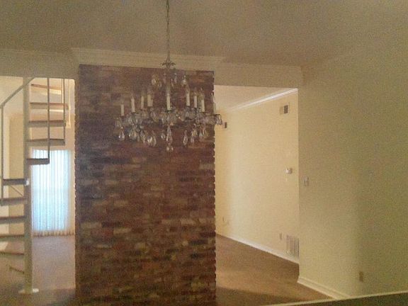 3rd image of 9 Tealwood St