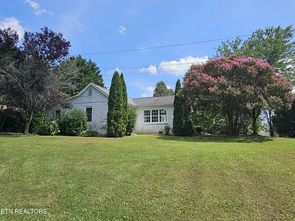 1029 E Race St, Kingston, TN 37763