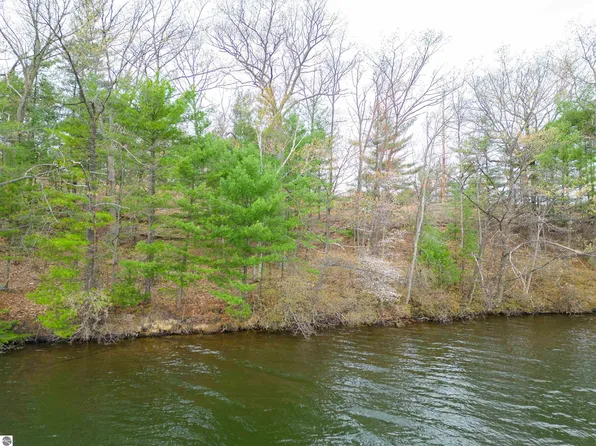 1557 Edgewater Rdg Lot 3, Traverse City, MI 49684