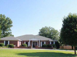 635 Jamestown Rd, Cookeville, TN 38501