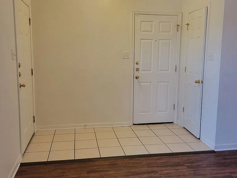 223 E Beeline Ln #A — Photo 3