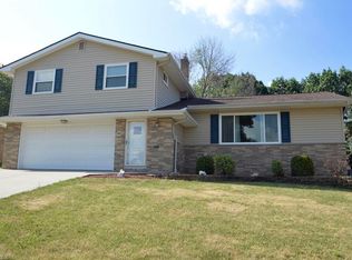 4161 Sarasota Dr, Parma, OH 44134