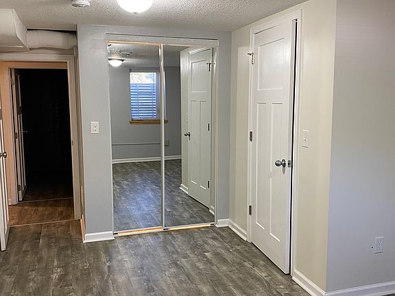 5th image of 1212 Como Ave SE #1