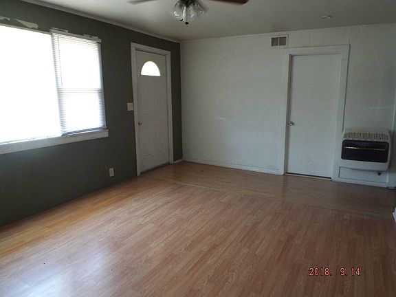 5th image of 228 Keeling St