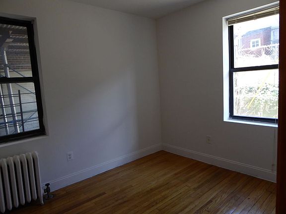 2nd image of 4717 39th St APT 3B