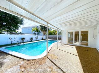 474 NE 8th St, Boca Raton, FL 33432