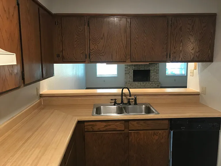 312 Turtle Cv — Photo 10
