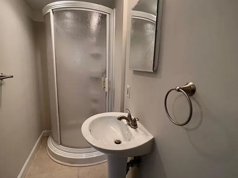 6627 Haydown Ct — Photo 16