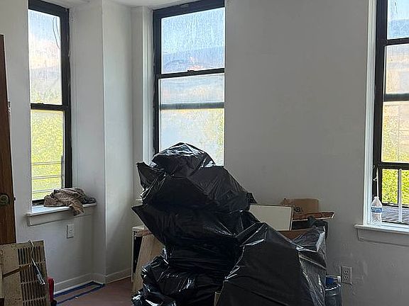 3rd image of 56 W 119th St APT 3A