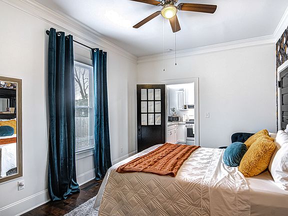 5th image of 310 Murray St #1-A-1