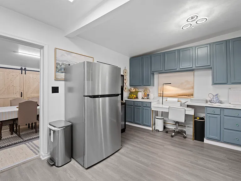 228 Sunset Dr — Photo 21