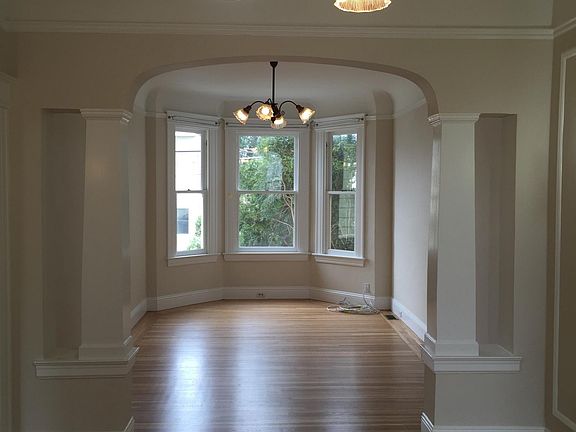 3rd image of 121 Leese St
