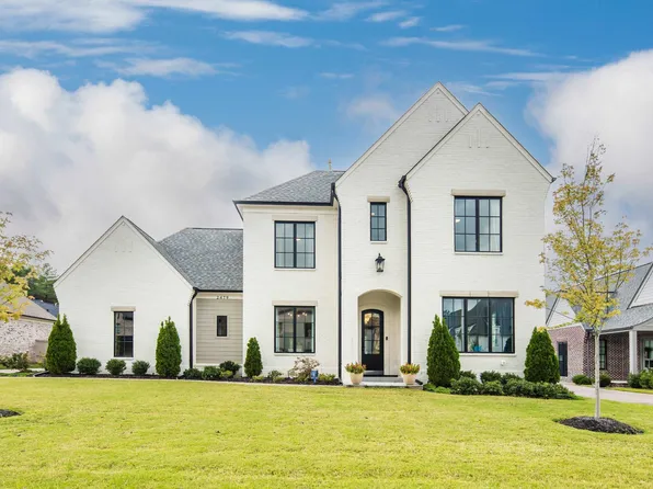 2479 Allelon Bend Ln, Germantown, TN 38138