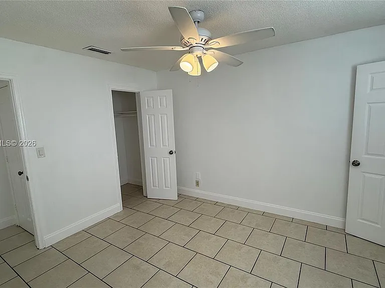6421 NW 20th Ct #6421 — Photo 13