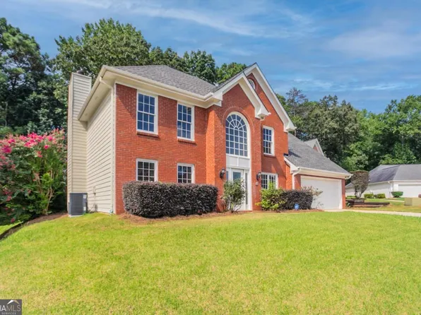 3208 Christian Springs Dr, Lithonia, GA 30038