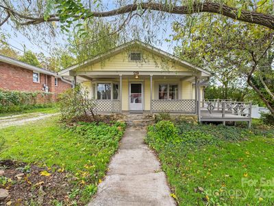 29 Le An Hurst Rd, Asheville, NC, 28803
