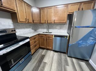 4 Provincial Ct #4, Saint Louis, MO 63122