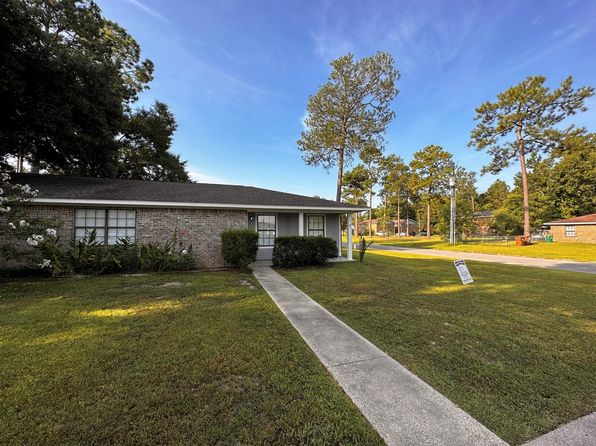 131 Via Don Ray Rd APT A