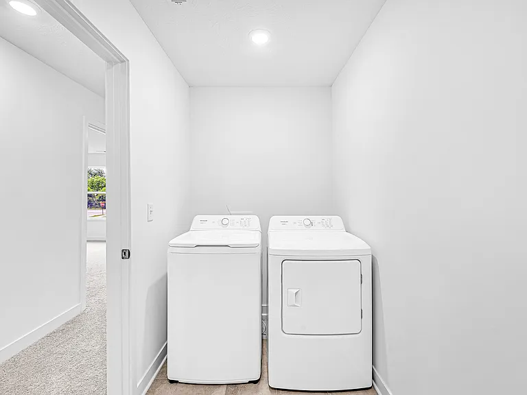 433 Monarch Ln — Photo 23