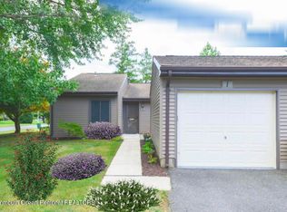 1 Concord Ct, Middletown, NJ 07701