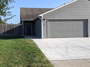 1320 N Curtis Ct, Wichita, KS 67212