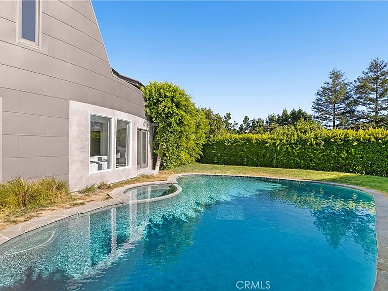 9625 Oak Pass Rd — Photo 12