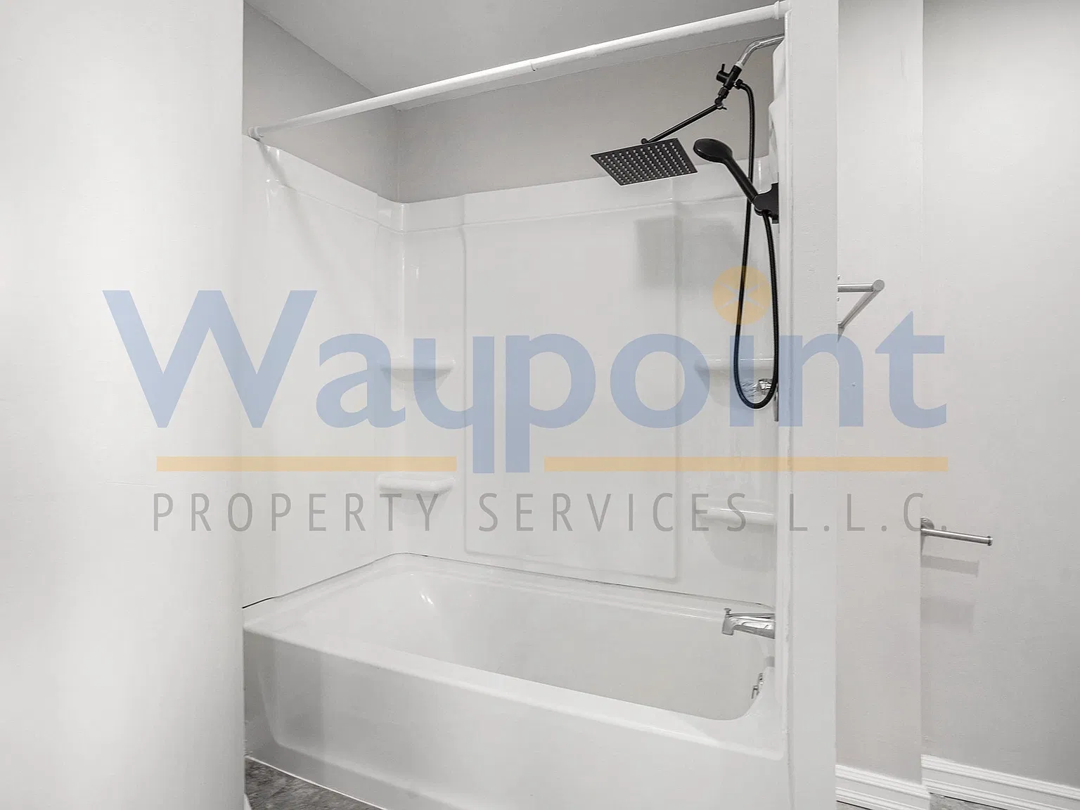 111 West Main Street - 1/2 — Photo 4