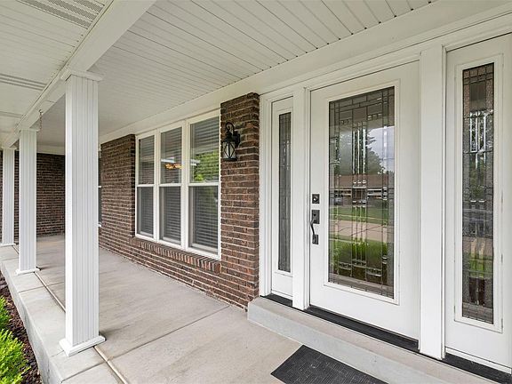 5th image of 2643 Cathedral Dr