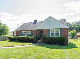 215 Jefferson Ave, Colonial Heights, VA 23834