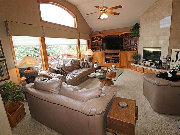 3rd image of 15111 E Terrace Ln