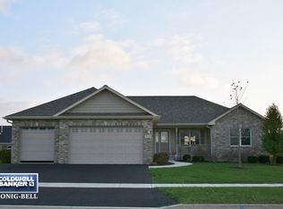 1205 War Admiral Dr, Genoa, IL 60135