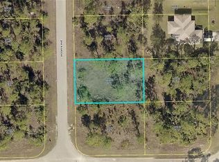 921 Hooper Ave, Lehigh Acres, FL 33974