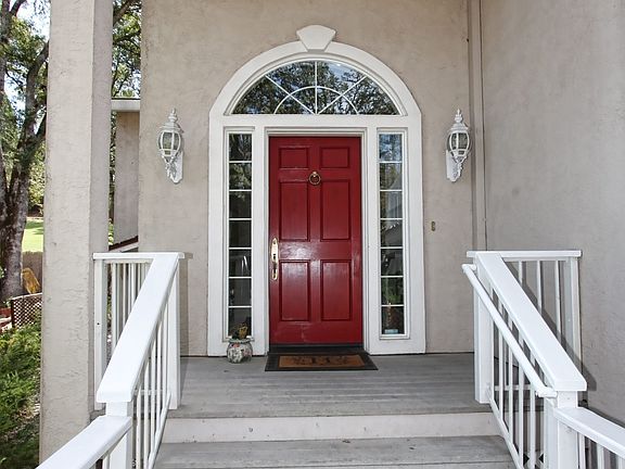 4th image of 12704 Lakeshore N
