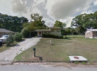605 Roxbury Dr, Riverdale, GA 30274