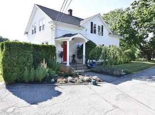 1300 Douglas Pike #A, Smithfield, RI 02917