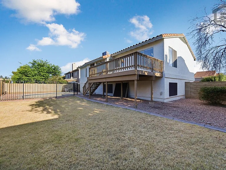 7202 W Corrine Dr — Photo 45