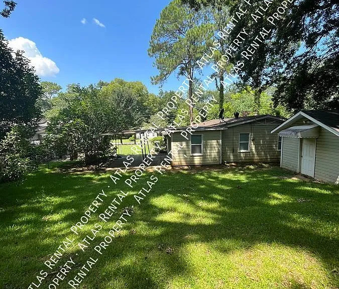 3871 Sherwood Dr — Photo 16