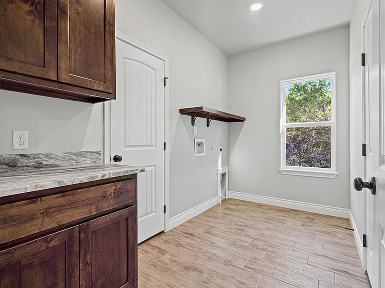 3400 Hilltop Rd — Photo 20
