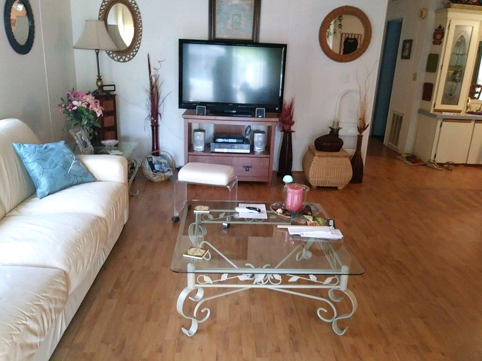 Bright sunny livingroom
