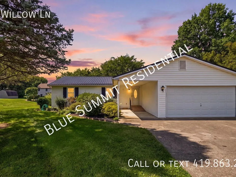453 Willow Ln