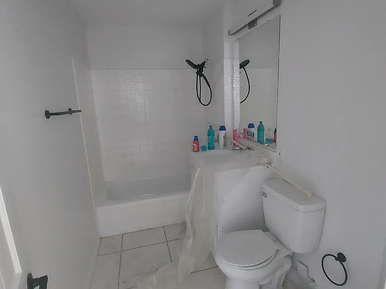 2449 E Lake Dr — Photo 3